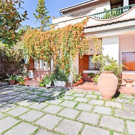 Apartment Luminoso Nuovalucello Apart- Giardino E Parcheggio Privato *